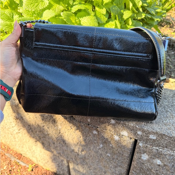 House of Harlow 1960 Black Quilted Shoulder Bag with Chain Strap - Picture 3 of 6